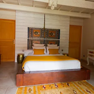 Couleurs Du Sud Bed & Breakfast