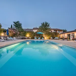 Le Clos Des Bruyeres Hotel
